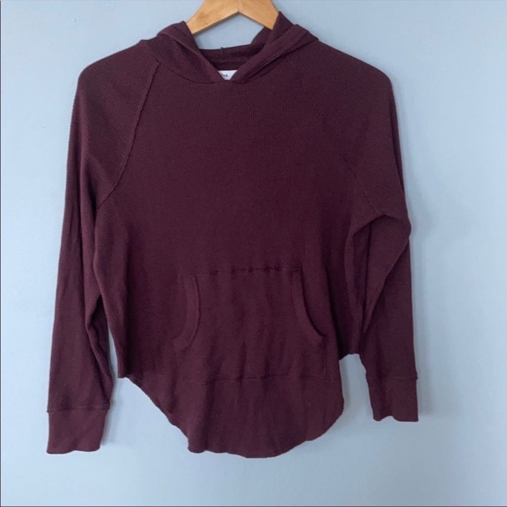 NWOT Aritzia TNA waffle hoodie